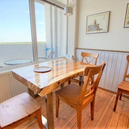 Apartment - Haus E, App 0e1103 *